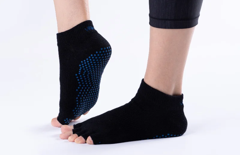 Vaken Grip Socks Black - 1 Pair/Pack